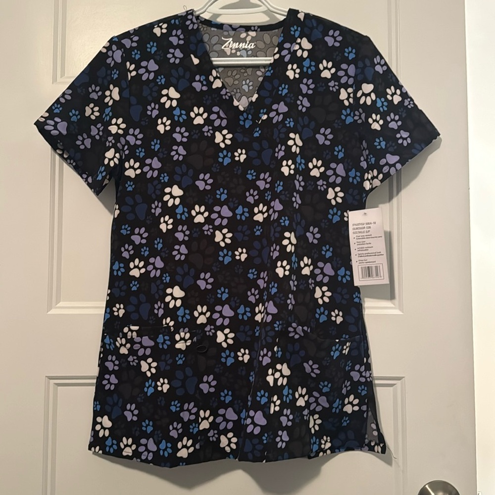 Women’s Scrub Top